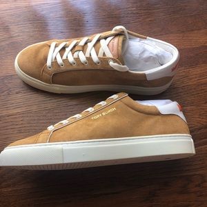 New in box Tory Burch suede tan court sneakers shoes trainers leather size 9.5